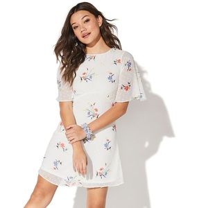 Vylette Ruffle Sleeve Floral Dress